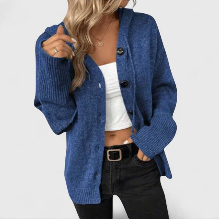 Wiltrud | Oversized Damen Strickjacke mit Knöpfen