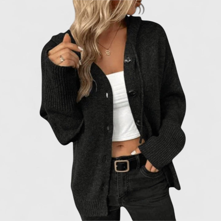 Wiltrud | Oversized Damen Strickjacke mit Knöpfen
